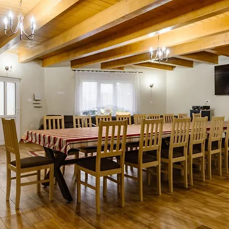 Iris Villa Galaoaia